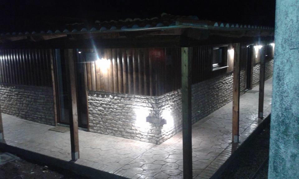 Guest House Caracas Lorica Zewnętrze zdjęcie