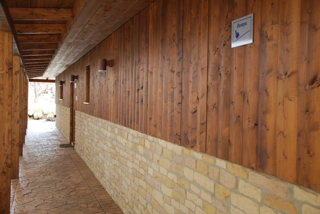 Guest House Caracas Lorica Zewnętrze zdjęcie