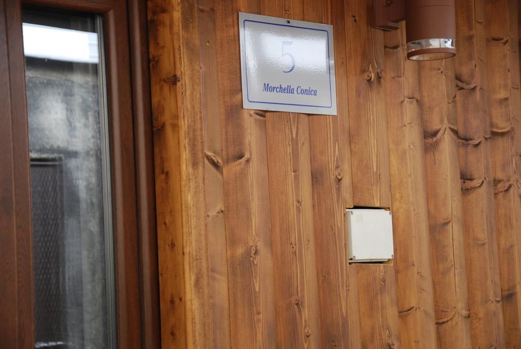 Guest House Caracas Lorica Zewnętrze zdjęcie